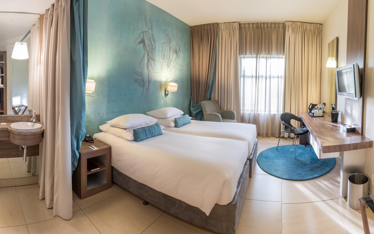 Metcourt At Emperors Palace Kempton Park Exterior photo