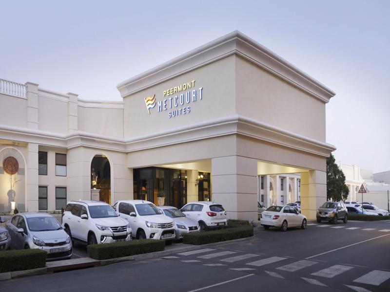 Metcourt At Emperors Palace Kempton Park Exterior photo
