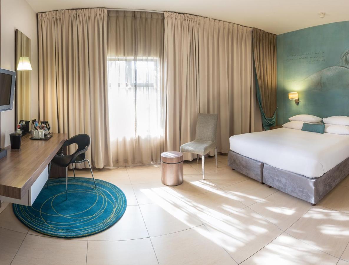 Metcourt At Emperors Palace Kempton Park Exterior photo
